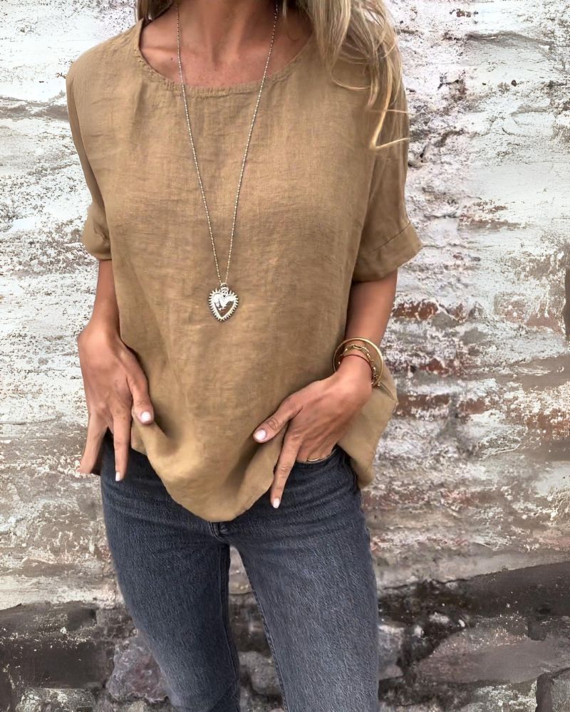 Elara Tee in Pineapple